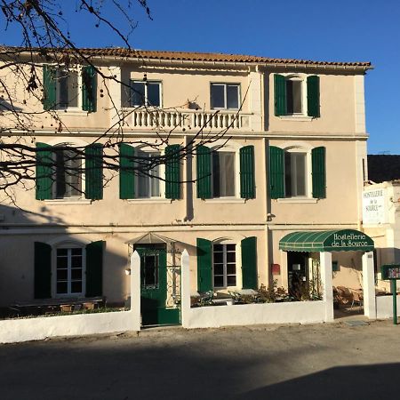 Hostellerie De La Source Arles Exterior foto